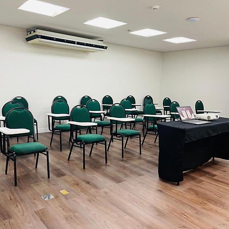Express Vieiralves Hotel Nin Ngoại thất bức ảnh