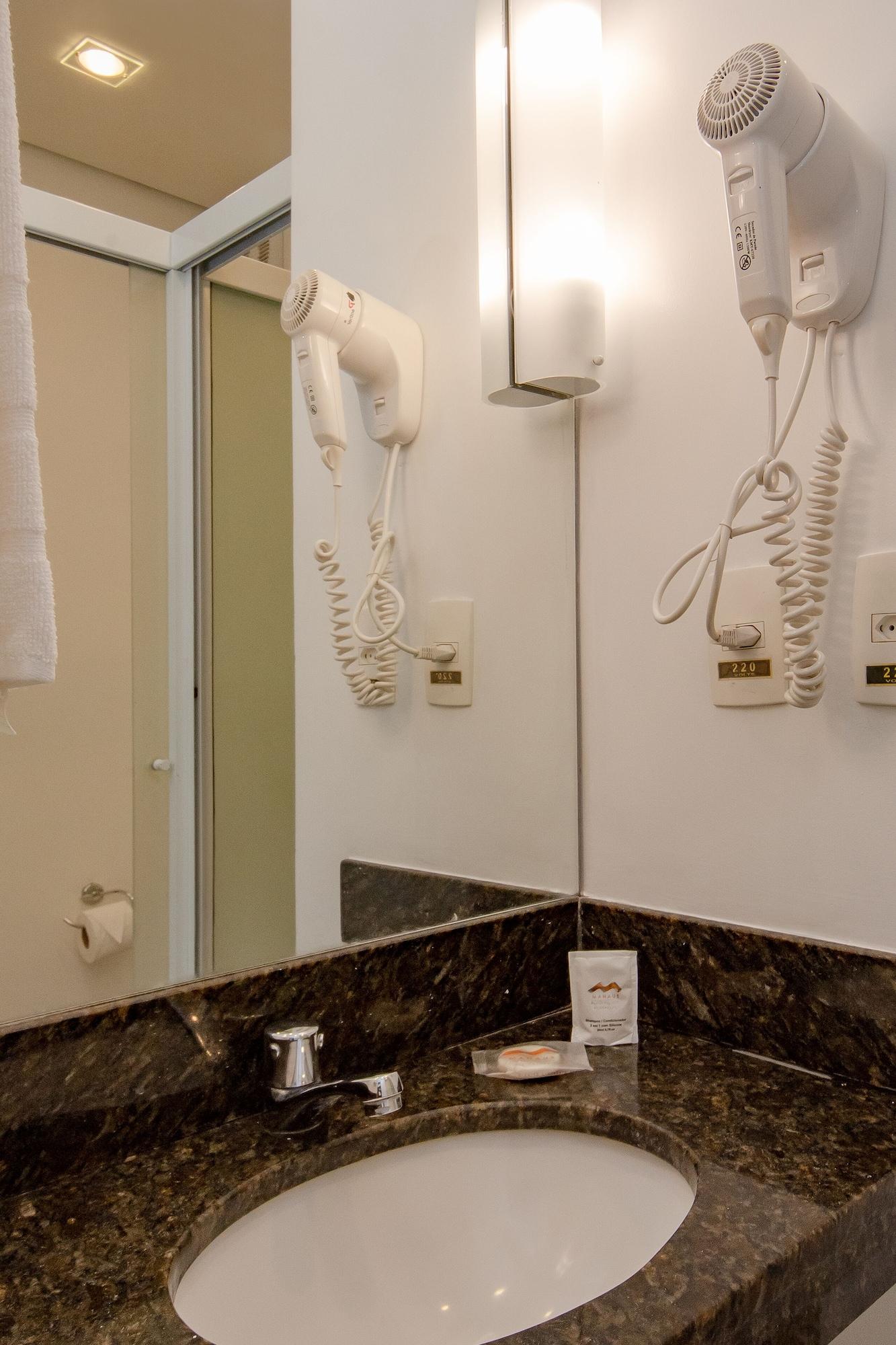 Express Vieiralves Hotel Nin Ngoại thất bức ảnh
