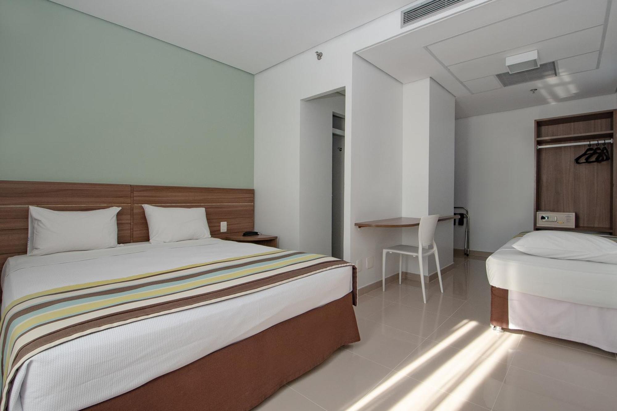 Express Vieiralves Hotel Nin Ngoại thất bức ảnh